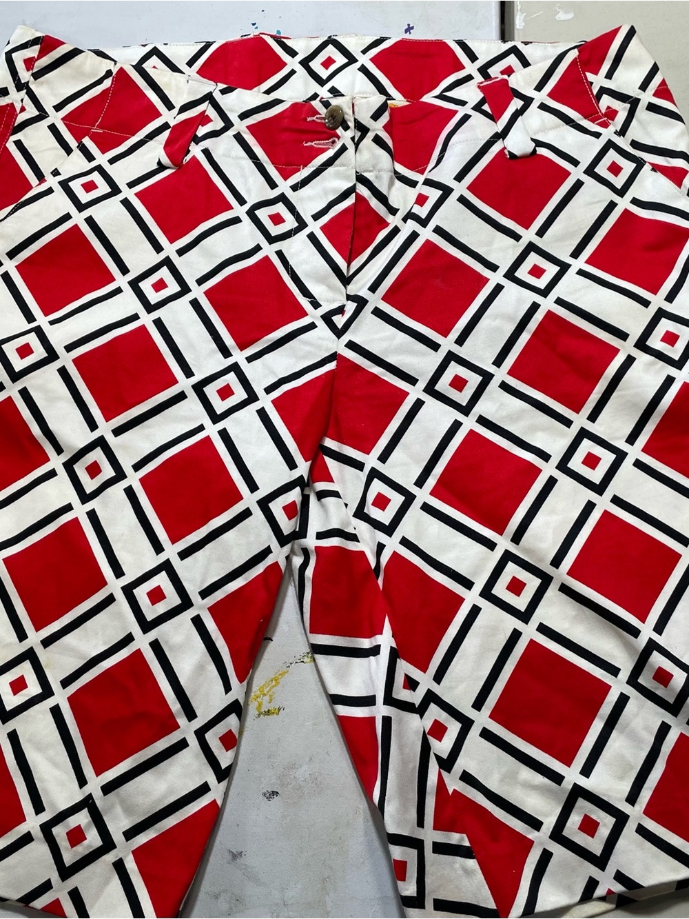 Loudmouth golf size 8 ladies shorts